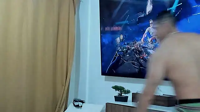 Snapshot of Baltazar_Dupont chatting on November 2025 03:16:02 AM Baltazar Dupont online show from November 2025 03:16:02 AM