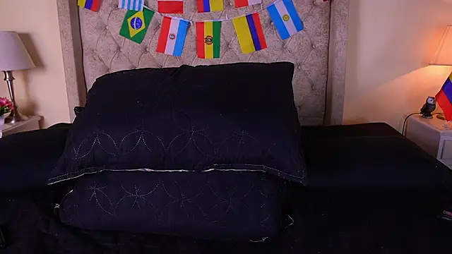 allisson m online show from July 2026 12:08:01 PM