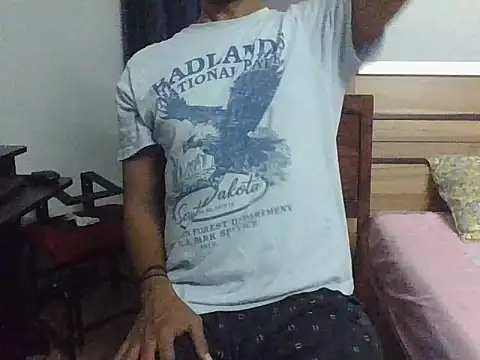 Snapshot of IndianEurope chatting on September 2025 04:18:01 PM IndianEurope online show from September 2025 04:18:01 PM