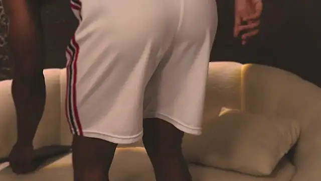 Snapshot of Logan_Varela chatting on February 2025 02:12:02 AM Logan Varela online show from February 2025 02:12:02 AM