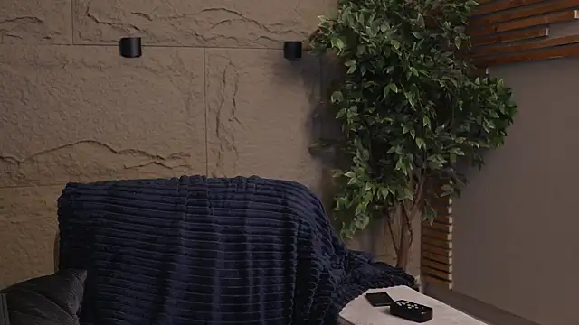 Snapshot of Logan_Varela chatting on October 2025 01:36:02 AM Logan Varela online show from October 2025 01:36:02 AM