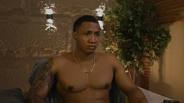 Snapshot of Logan_Varela chatting on October 2025 01:08:01 PM Logan Varela online show from October 2025 01:08:01 PM