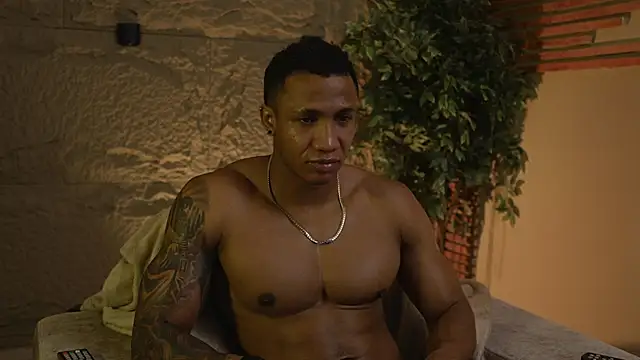 Snapshot of Logan_Varela chatting on October 2025 03:24:01 PM Logan Varela online show from October 2025 03:24:01 PM