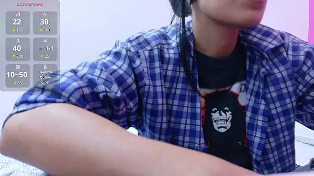 Snapshot of yourcuteneighbourr chatting on February 2026 02:59:01 AM yourcuteneighbourr online show from February 2026 02:59:01 AM