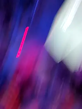 gurlnips online show from February 2025 04:33:01 AM