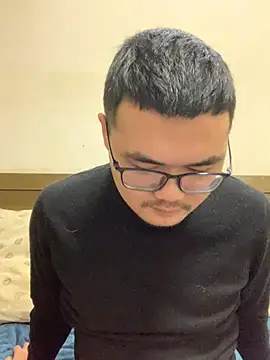 lililiwuwuwu online show from December 2024 01:22:02 PM