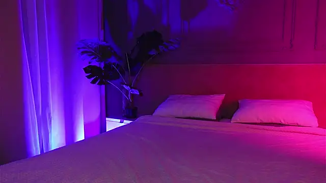 Liv Fay online show from November 2025 03:04:01 PM