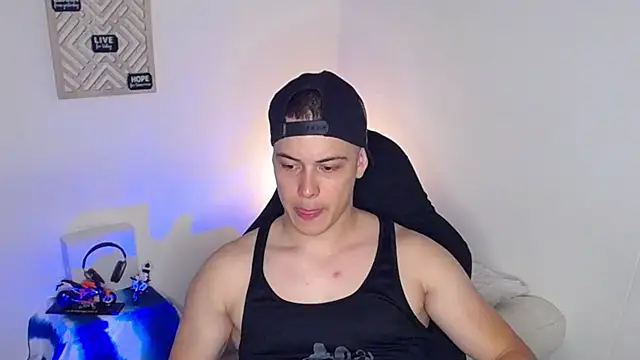 Alan hadid1 online show from January 2025 03:11:02 AM