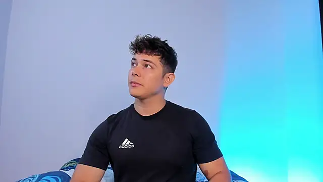 Alan hadid1 online show from September 2025 10:02:02 PM