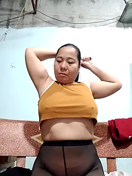 Queen 18200 online show from November 2025 10:41:02 PM