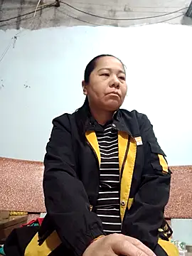 Queen 18200 online show from November 2025 10:12:01 PM