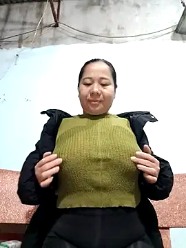 Queen 18200 online show from January 2026 10:15:01 PM