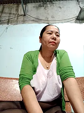 Queen 18200 online show from March 2026 02:04:02 AM