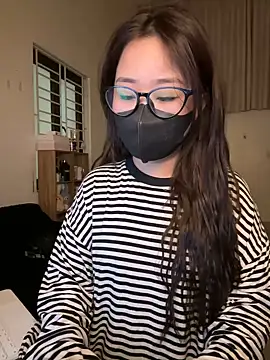 Jenni nana online show from February 2026 07:01:02 AM