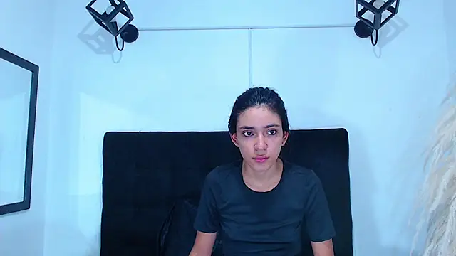 srta luciana online show from July 2026 12:23:01 PM