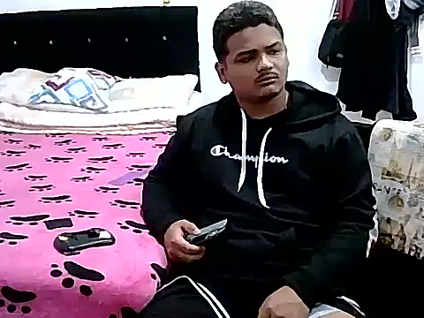 Boycuriousxxx online show from December 2025 11:26:02 AM