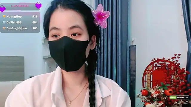 Snapshot of Na_baby chatting on February 2025 03:41:02 PM Na baby online show from February 2025 03:41:02 PM