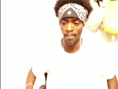 Snapshot of phillip-hot chatting on March 2025 03:03:02 PM phillip-hot online show from March 2025 03:03:02 PM