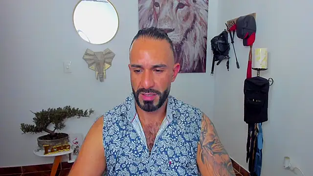 mr maik online show from January 2025 03:00:02 PM