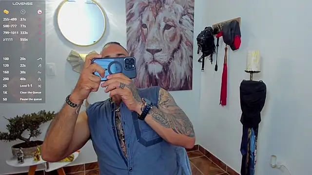 mr maik online show from February 2025 03:38:01 PM