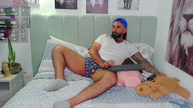 mr maik online show from September 2025 03:12:02 PM