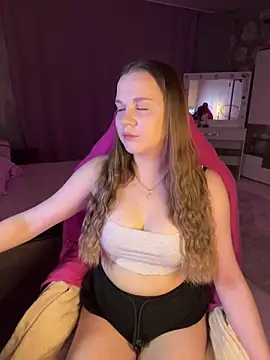 Lexi noah online show from February 2026 09:24:01 PM