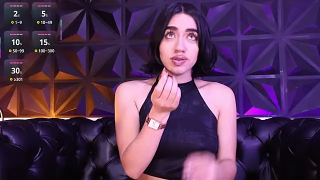 Snapshot of KasiaNoir_ chatting on November 2025 12:11:01 PM KasiaNoir online show from November 2025 12:11:01 PM