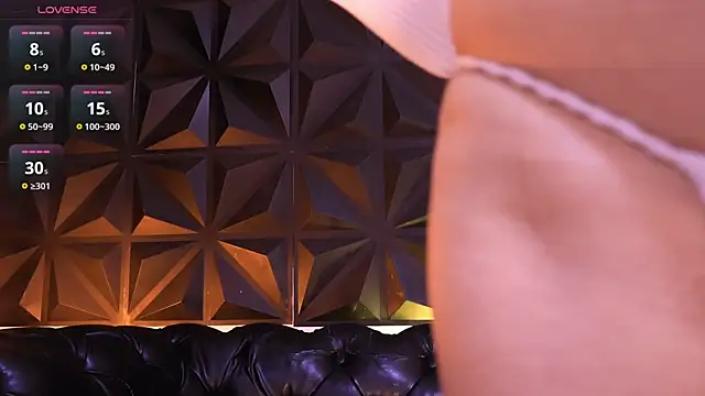 KasiaNoir  online show from February 2026 12:12:01 PM