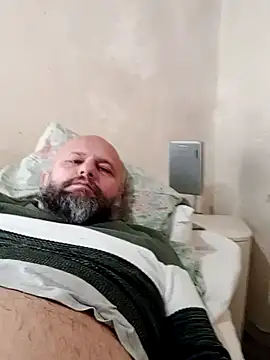 Snapshot of AlexandruCsaba chatting on February 2025 09:52:01 AM AlexandruCsaba online show from February 2025 09:52:01 AM