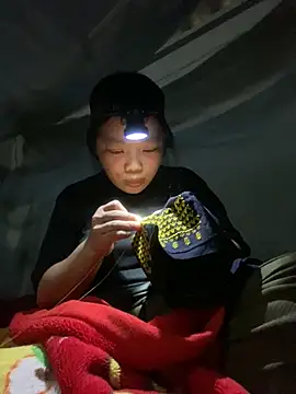 Snapshot of chaomay796xo chatting on December 2024 05:04:01 AM chaomay796xo online show from December 2024 05:04:01 AM