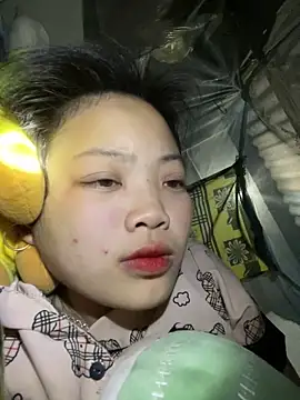 Snapshot of chaomay796xo chatting on March 2025 01:49:02 PM chaomay796xo online show from March 2025 01:49:02 PM