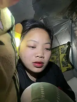 Snapshot of chaomay796xo chatting on March 2025 06:40:01 AM chaomay796xo online show from March 2025 06:40:01 AM