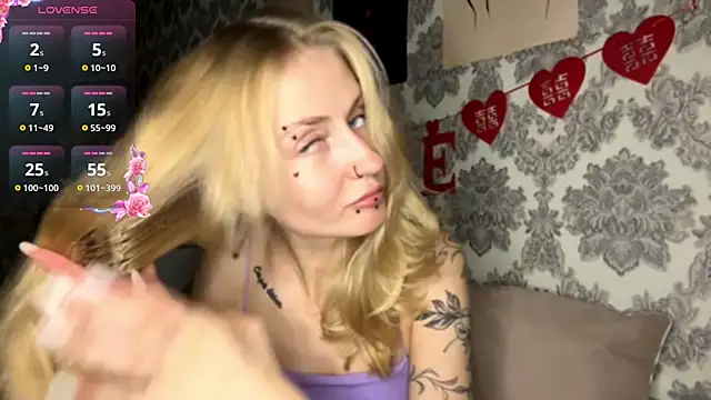 MarthaGees online show from October 2025 03:08:02 PM