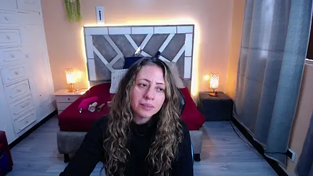 Snapshot of miss_hanna07 chatting on February 2025 06:36:02 PM miss hanna07 online show from February 2025 06:36:02 PM