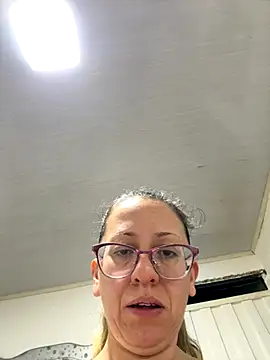 Snapshot of miss_hanna07 chatting on September 2025 10:27:01 AM miss hanna07 online show from September 2025 10:27:01 AM