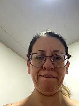 Snapshot of miss_hanna07 chatting on October 2025 11:18:02 AM miss hanna07 online show from October 2025 11:18:02 AM