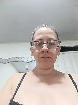 Snapshot of miss_hanna07 chatting on November 2025 03:06:02 AM miss hanna07 online show from November 2025 03:06:02 AM