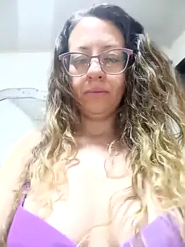 Snapshot of miss_hanna07 chatting on November 2025 03:05:02 AM miss hanna07 online show from November 2025 03:05:02 AM