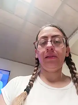 Snapshot of miss_hanna07 chatting on November 2025 05:23:01 PM miss hanna07 online show from November 2025 05:23:01 PM