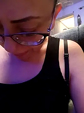 Snapshot of miss_hanna07 chatting on November 2025 09:42:02 PM miss hanna07 online show from November 2025 09:42:02 PM