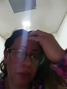 Snapshot of miss_hanna07 chatting on November 2025 12:21:02 AM miss hanna07 online show from November 2025 12:21:02 AM