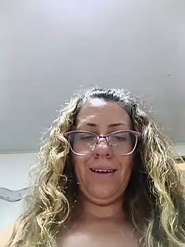 Snapshot of miss_hanna07 chatting on November 2025 09:47:01 PM miss hanna07 online show from November 2025 09:47:01 PM