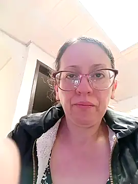 miss hanna07 online show from January 2026 06:35:02 PM