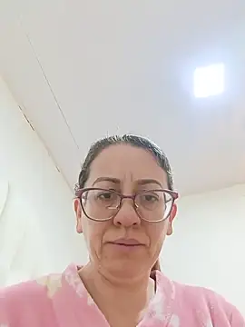 miss hanna07 online show from June 2026 12:30:01 PM