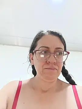 miss hanna07 online show from July 2026 01:07:01 PM