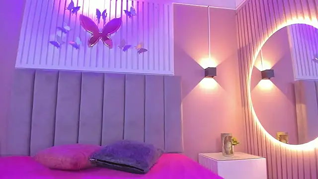 diosa cristal online show from February 2025 06:28:01 AM