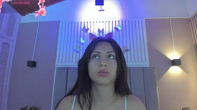 diosa cristal online show from March 2025 03:24:01 AM