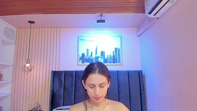 diosa cristal online show from May 2026 03:13:01 AM