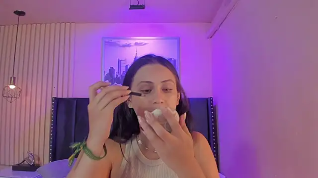diosa cristal online show from June 2026 03:29:01 AM