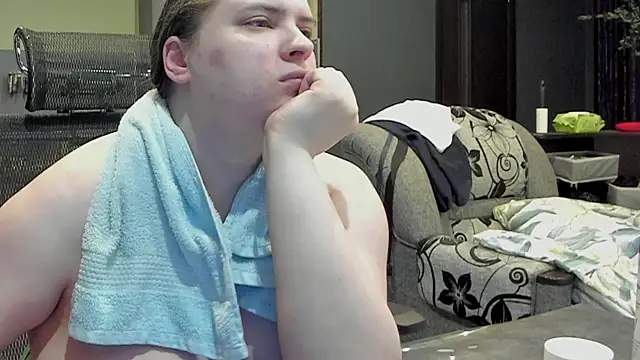 1lindsey1 online show from February 2025 05:54:02 PM